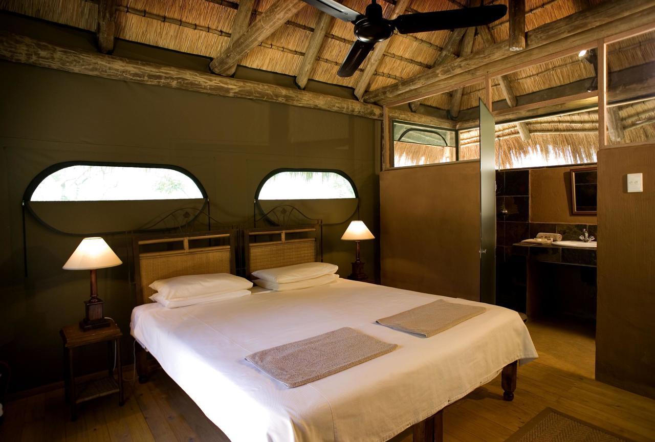 Wildside Safari Camp Vila Golders Green Quarto foto